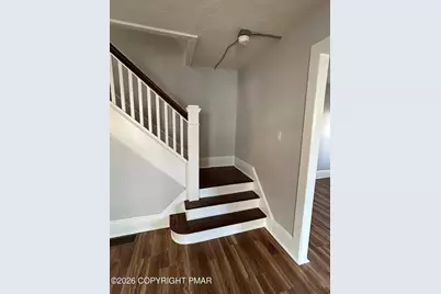  534 N Courtland Street, East Stroudsburg, PA 18301 - Photo 5