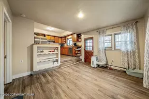 159 Summit Ave, Pocono Summit, PA 18346 - Photo 9