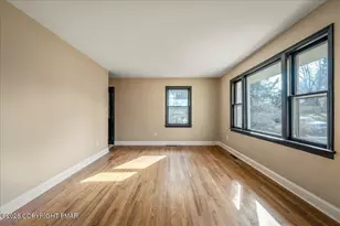 7136 Howel Terrace, Stroudsburg, PA 18360 - Photo 3