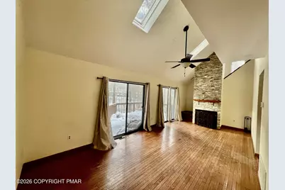  518 Wales Court, Bushkill, PA 18324 - Photo 3