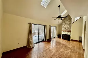 518 Wales Ct, Bushkill, PA 18324 - Photo 3