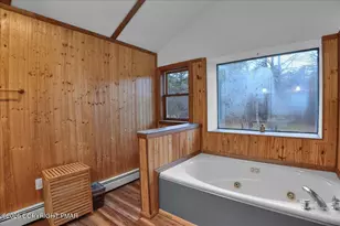 380 Clearview Dr, Long Pond, PA 18334 - Photo 27