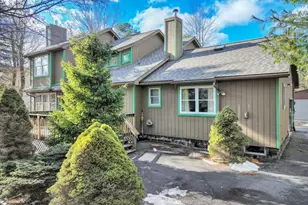 380 Clearview Dr, Long Pond, PA 18334 - Photo 45