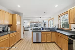 209 Sycamore Ct, Tannersville, PA 18372 - Photo 13