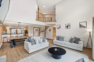 209 Sycamore Ct, Tannersville, PA 18372 - Photo 9