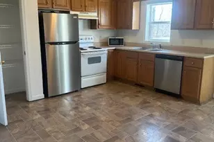 353 Braeside Ave, East Stroudsburg, PA 18301 - Photo 5