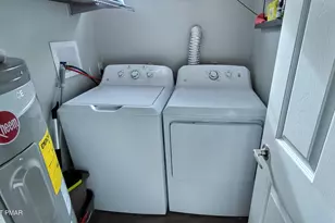 1093 Porter Dr, Bushkill, PA 18324 - Photo 37