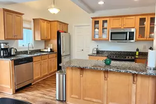 64 Longview Dr, Lake Harmony, PA 18624 - Photo 7