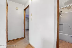 7414 Ventnor Dr, Tobyhanna, PA 18466 - Photo 11