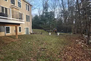 110 Crocus Ln, Milford, PA 18337 - Photo 3