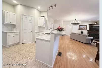  6334 Cherokee Trail, Tobyhanna, PA 18466 - Photo 9