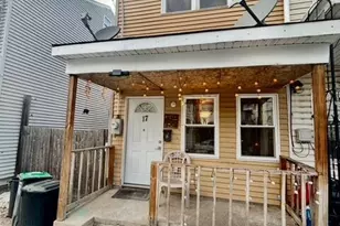 17 E Pine St, Mahanoy City, PA 17948 - Photo 1