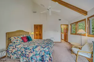 487 N Lake Dr, Lake Harmony, PA 18624 - Photo 29