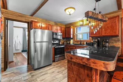  939 Country Place Drive, Tobyhanna, PA 18466 - Photo 17