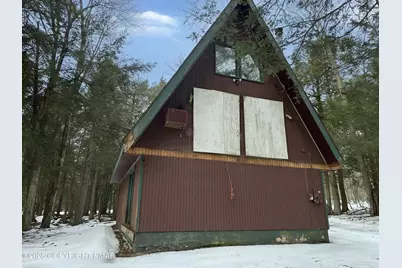  1158 Navajo Trail, Gouldsboro, PA 18424 - Photo 1