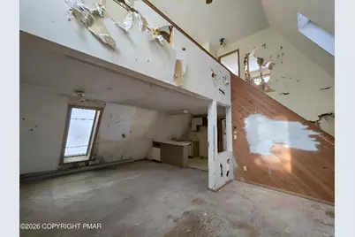  1158 Navajo Trail, Gouldsboro, PA 18424 - Photo 3