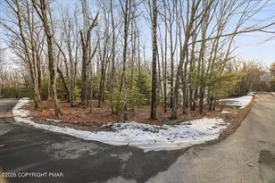 144 Basswood Dr, Dingmans Ferry, PA 18328 - Photo 37