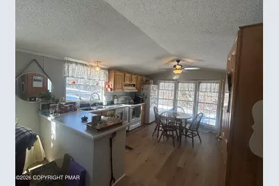  4 Lexington Lane, Mount Bethel, PA 18343 - Photo 9