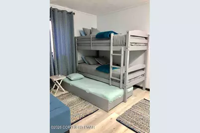  275 Canterbury Road, Bushkill, PA 18324 - Photo 9