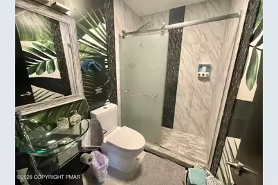  275 Canterbury Road, Bushkill, PA 18324 - Photo 15