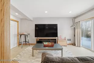 208 Sycamore Ct, Tannersville, PA 18372 - Photo 35