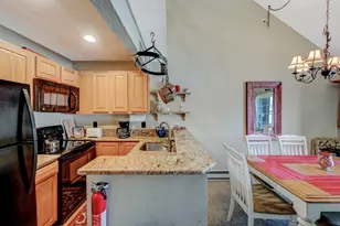 390 Snow Ridge Cir, Lake Harmony, PA 18624 - Photo 35