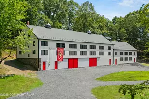 138 Frutchey Dr, East Stroudsburg, PA 18302 - Photo 1