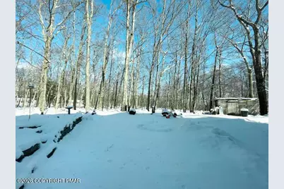  127 Skyview Road, Dingmans Ferry, PA 18328 - Photo 5