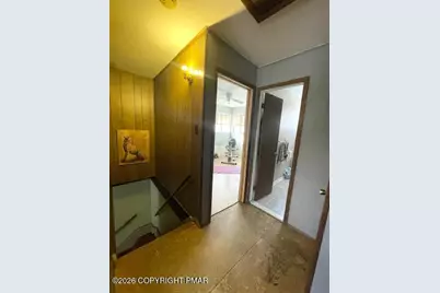  127 Skyview Road, Dingmans Ferry, PA 18328 - Photo 21