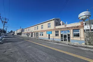 1811 Butler St, Easton, PA 18042 - Photo 1