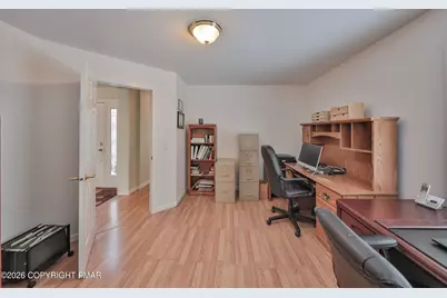  742 Biltmore Avenue, Easton, PA 18040 - Photo 33