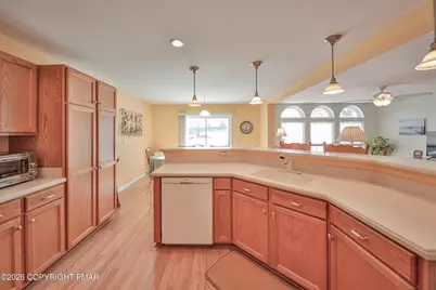  742 Biltmore Avenue, Easton, PA 18040 - Photo 7