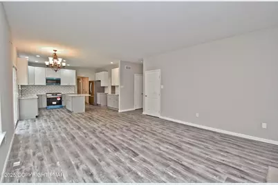  557 Marco Way, East Stroudsburg, PA 18302 - Photo 13