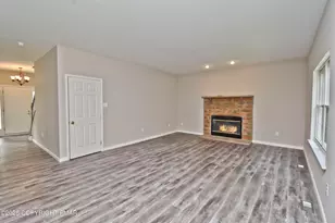 557 Marco Way, East Stroudsburg, PA 18302 - Photo 11