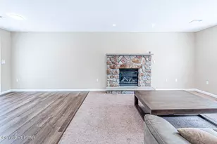 4580 Briarcliff Terrace, Tobyhanna, PA 18466 - Photo 9