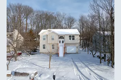  4580 Briarcliff Terrace, Tobyhanna, PA 18466 - Photo 3