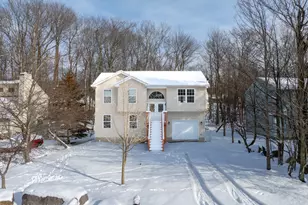 4580 Briarcliff Terrace, Tobyhanna, PA 18466 - Photo 3