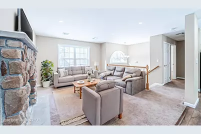  4580 Briarcliff Terrace, Tobyhanna, PA 18466 - Photo 5