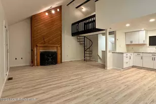 138 English Ct, Bushkill, PA 18324 - Photo 5