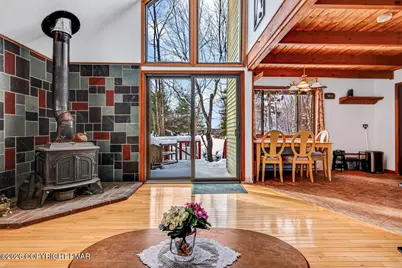  105 Bobcat Trail, Pocono Summit, PA 18346 - Photo 9
