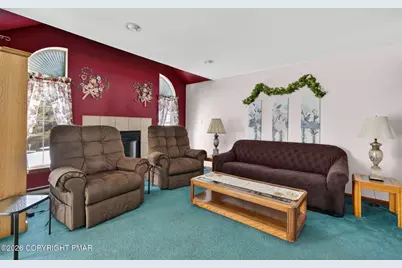  644 Country Acres Court, Effort, PA 18330 - Photo 5