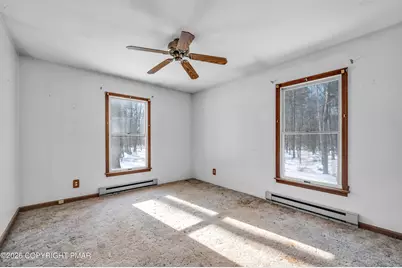  401 Schoolhouse Road, East Stroudsburg, PA 18302 - Photo 15