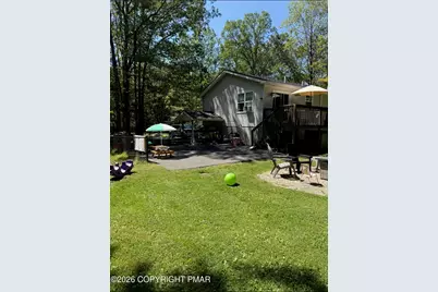  241 Squirrelwood Court, Effort, PA 18330 - Photo 31