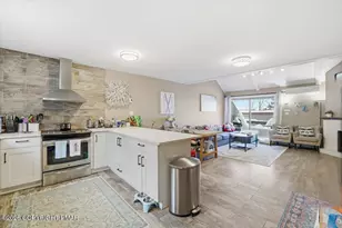 3 Middle Village Way, Tannersville, PA 18372 - Photo 7