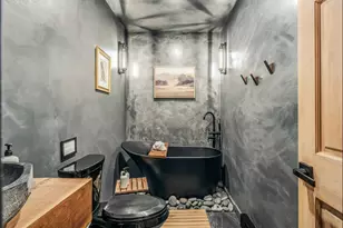 3120 Essex Rd, Tobyhanna, PA 18466 - Photo 17