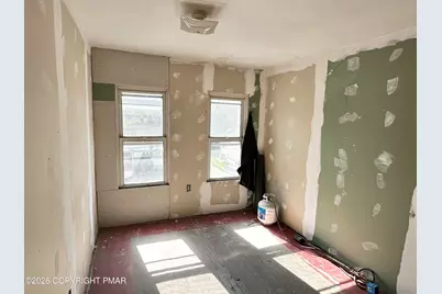  117 E Saylor Street, Mount Carmel, PA 17851 - Photo 9