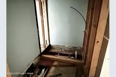  117 E Saylor Street, Mount Carmel, PA 17851 - Photo 13