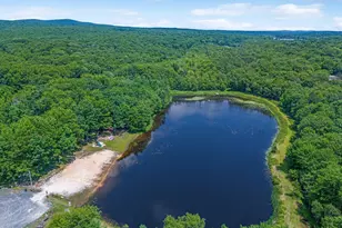 1807 Penn Forest Dr, Albrightsville, PA 18210 - Photo 3