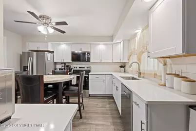  532 Eynon Street, Scranton, PA 18504 - Photo 9