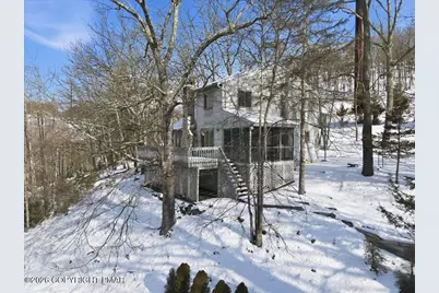  194 Stafford Drive, Bushkill, PA 18324 - Photo 7
